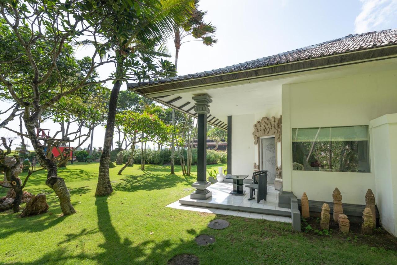 Morabito Art Resort Legian Exterior foto